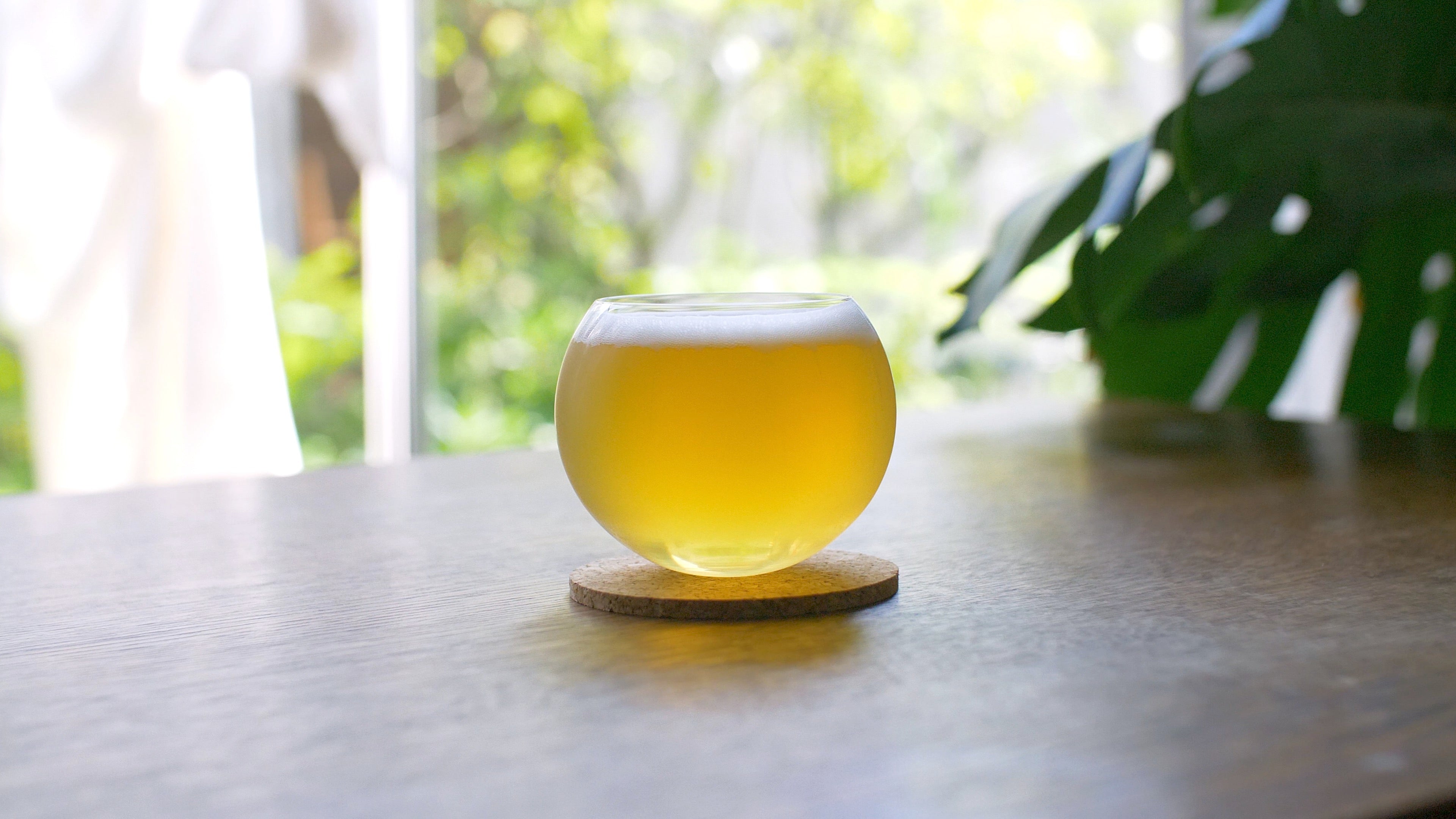 Sghrスガハラグラスで紅赤 Beniaka をお楽しみください